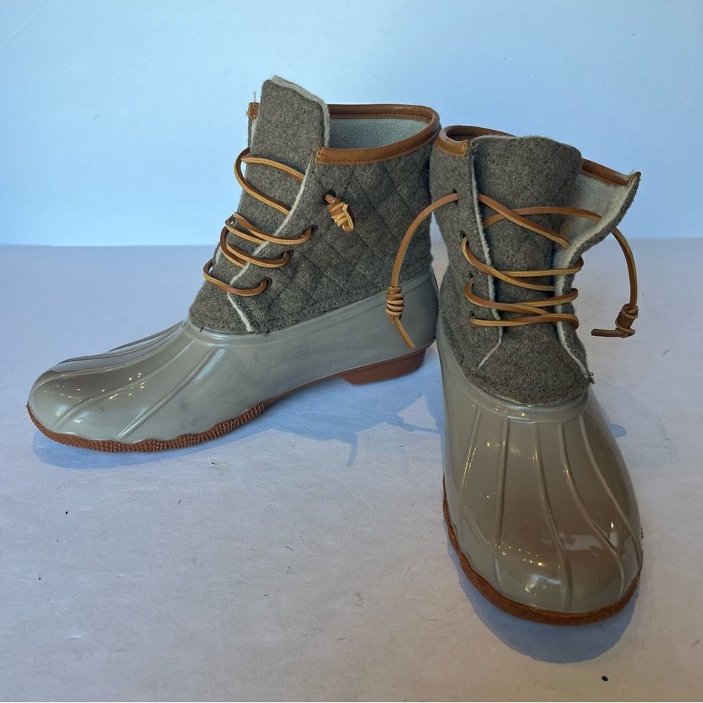Seven7 Women's Wool Goose Boots Lace Up Tan Size 9 Mid-Calf